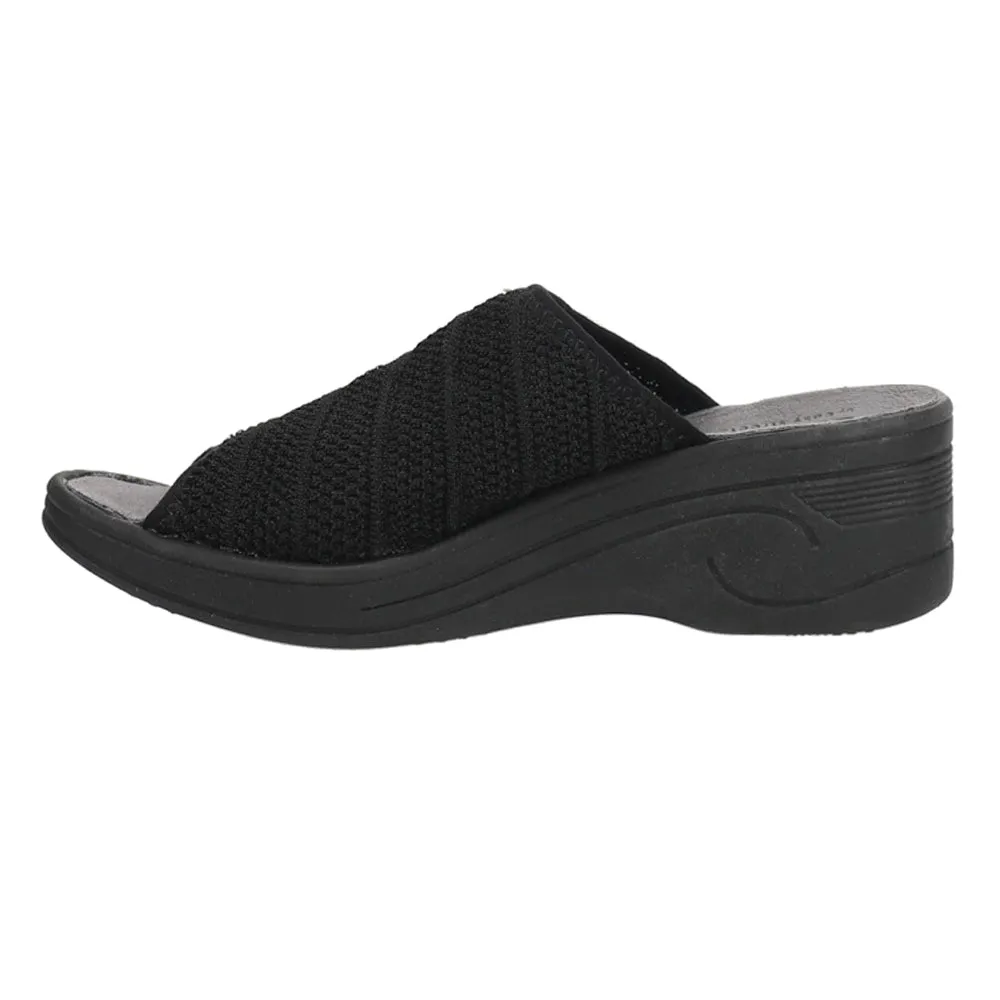 Airy Wedge Sandals