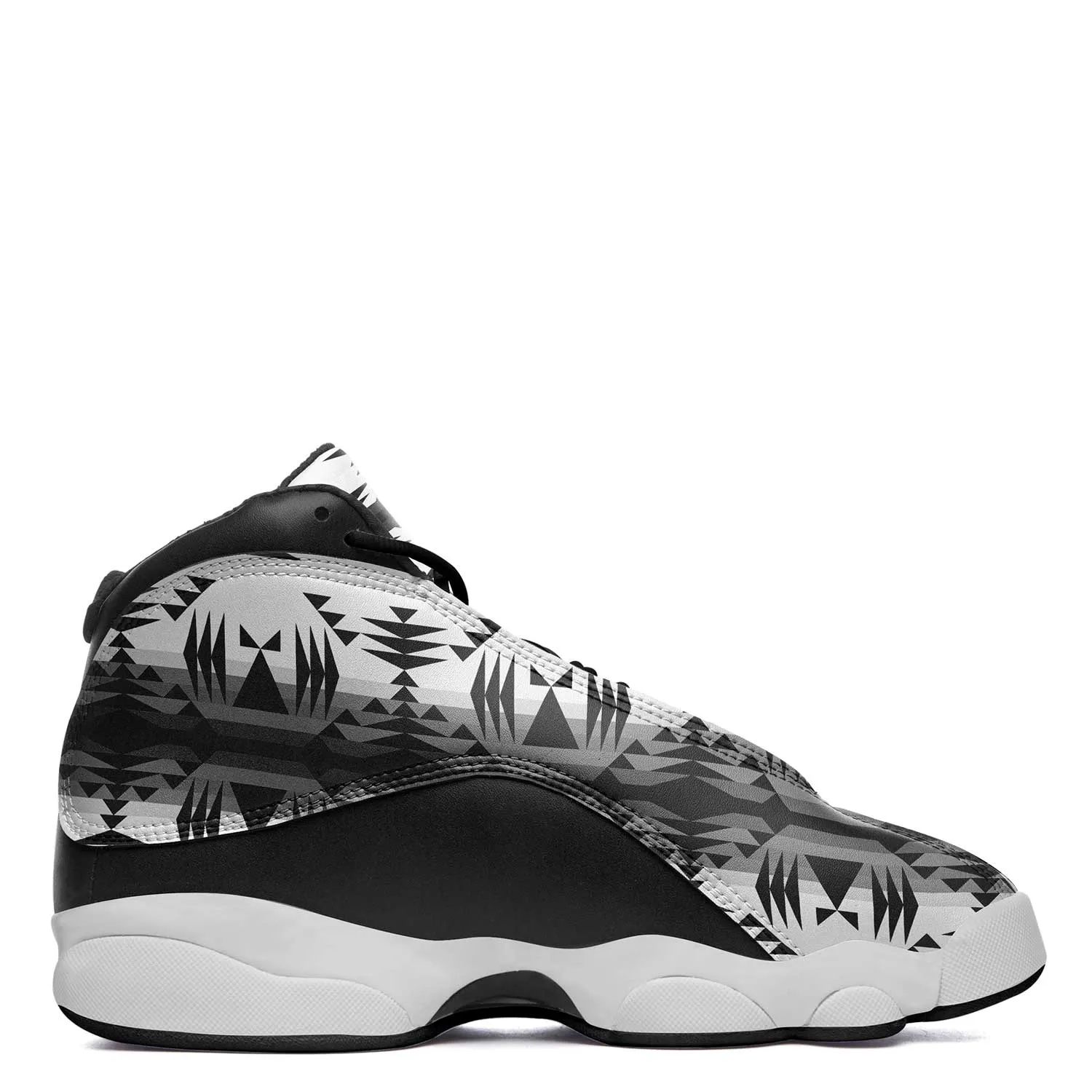 Between the Mountains White and Black Isstsokini Athletic Shoes