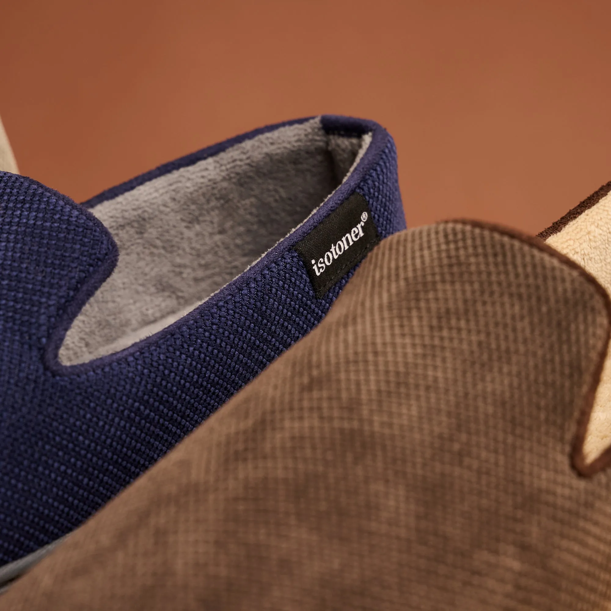 Men's Diamond Corduroy Loafer Slipper with Moisture Wicking and Gel Infused Memory Foam
