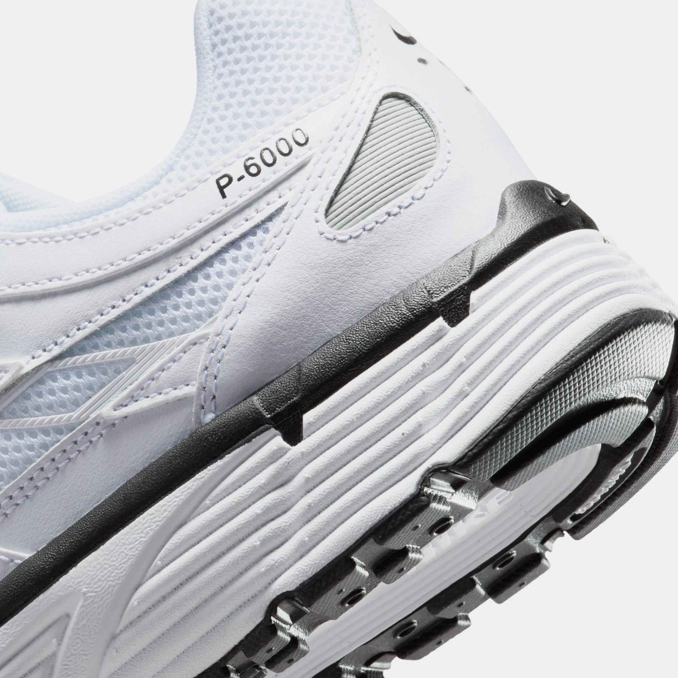 P 6000 Mens Lifestyle Shoes (White/Silver/Black)